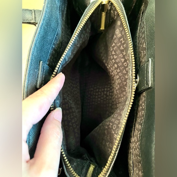 Kate Spade Laurel Way Black Leather Satchel - Picture 8 of 9